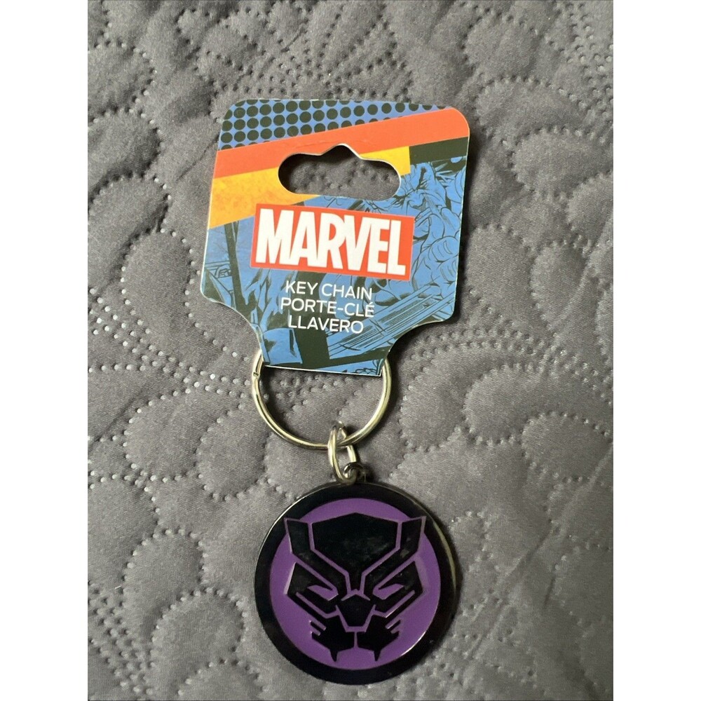 Marvel Avengers Black Panther Metal Keychain Keyring NWT Gifting Nostalgia Cute
